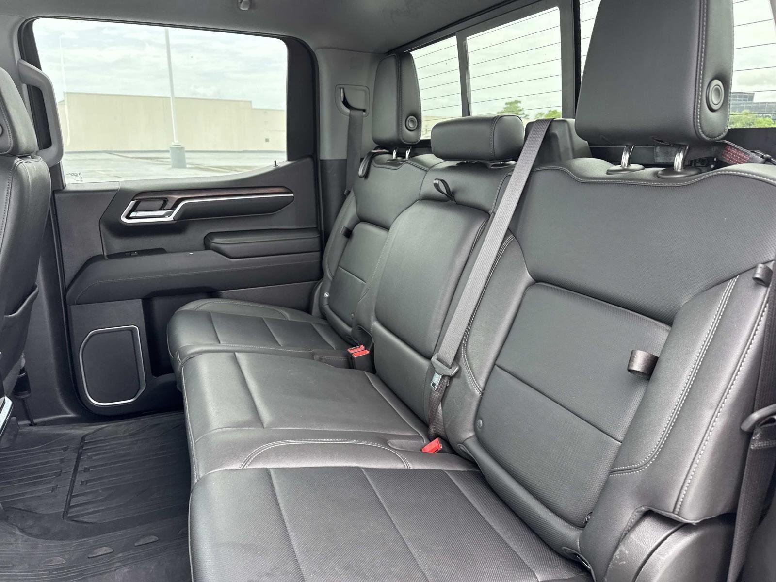 Used 2022 Onyx Black GMC SLT image 15