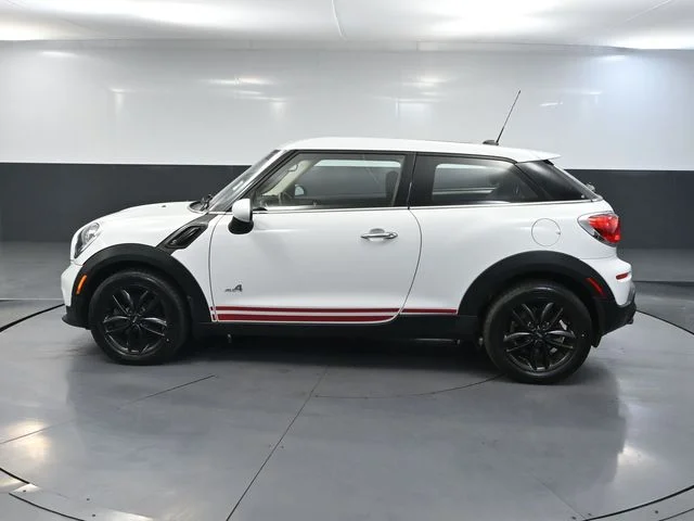 Used 2014 White MINI Paceman image 9