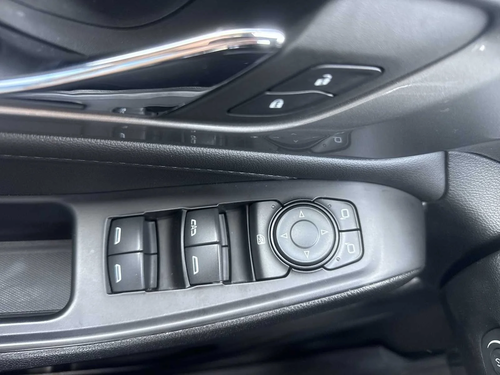 2023 Chevrolet Traverse 1LT - Photo 23