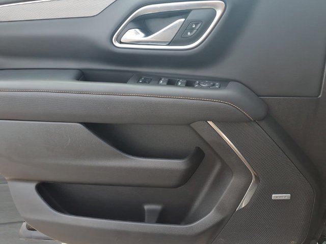 Used 2023 Onyx Black GMC AT4 image 12
