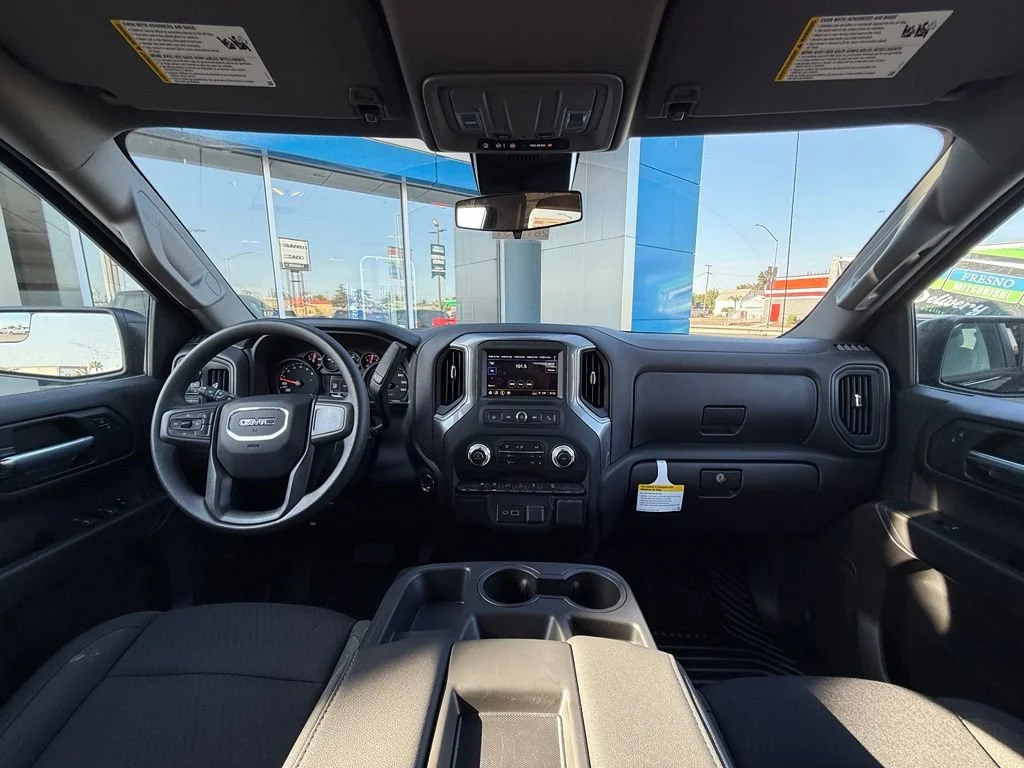 New 2026 Onyx Black GMC Pro image 18