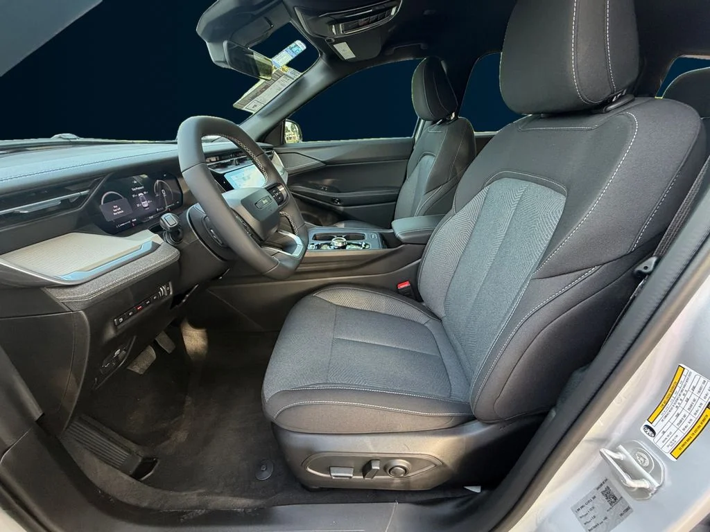 New 2026 Silver Jeep Laredo image 10