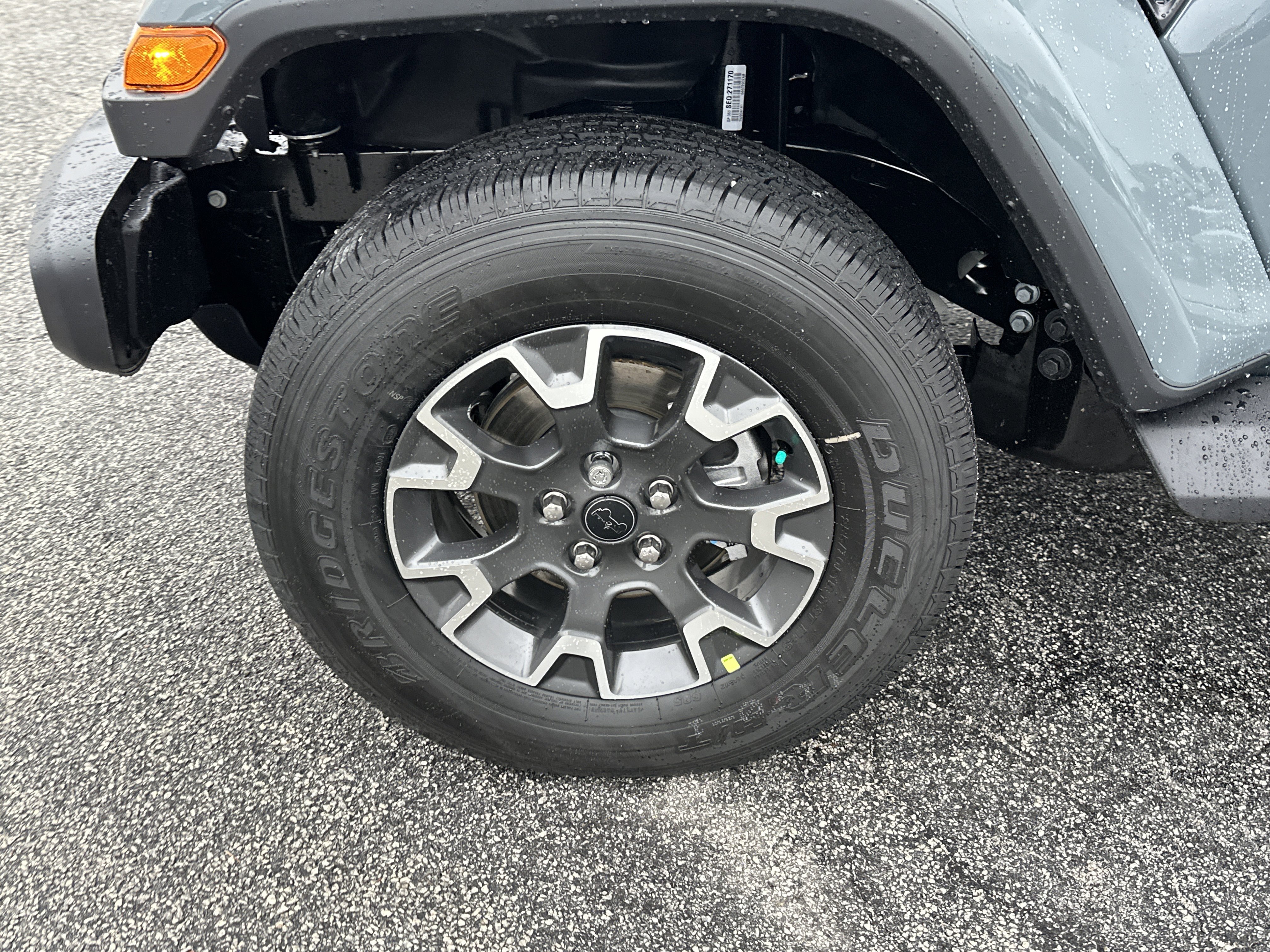 New 2026 Anvil Clear-Coat Exterior Paint Jeep Sahara image 12