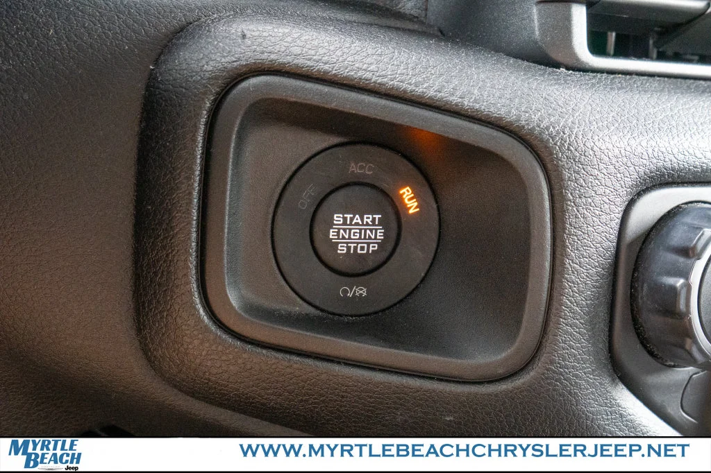 Used 2024 Bikini Pearl Coat Jeep Willys 4xe image 31