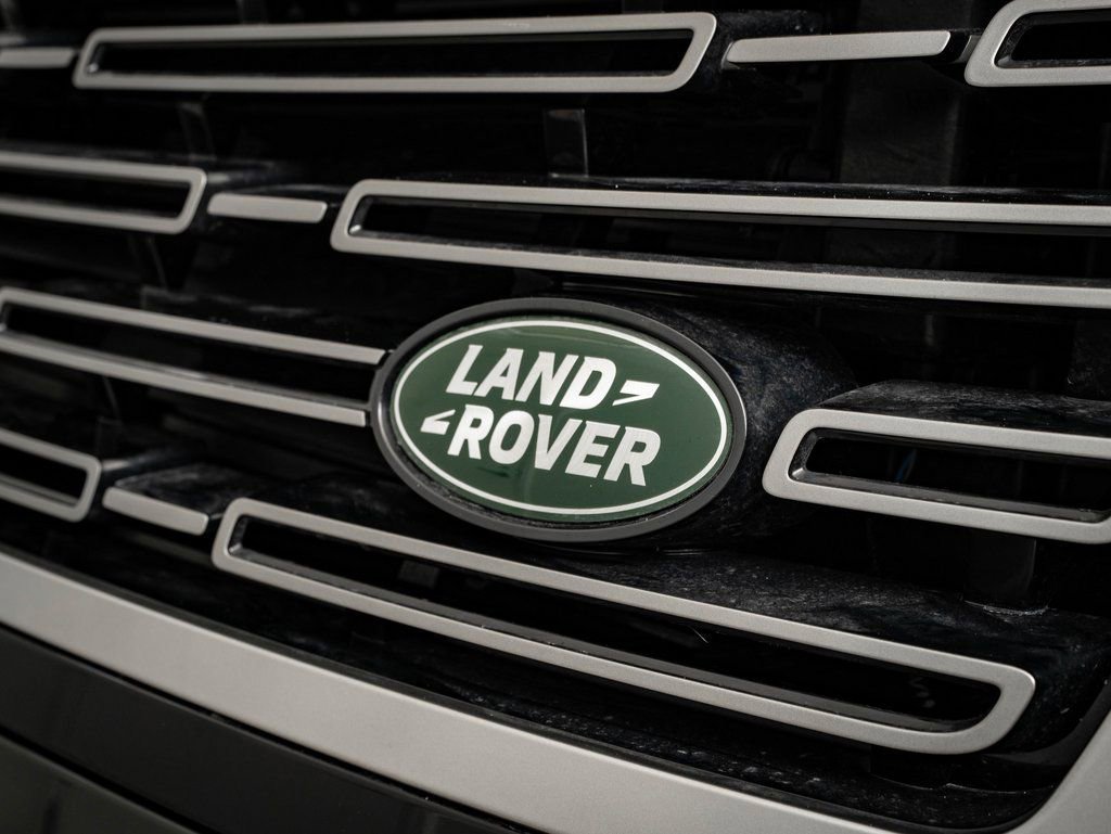 2026 Land Rover Range Rover SE