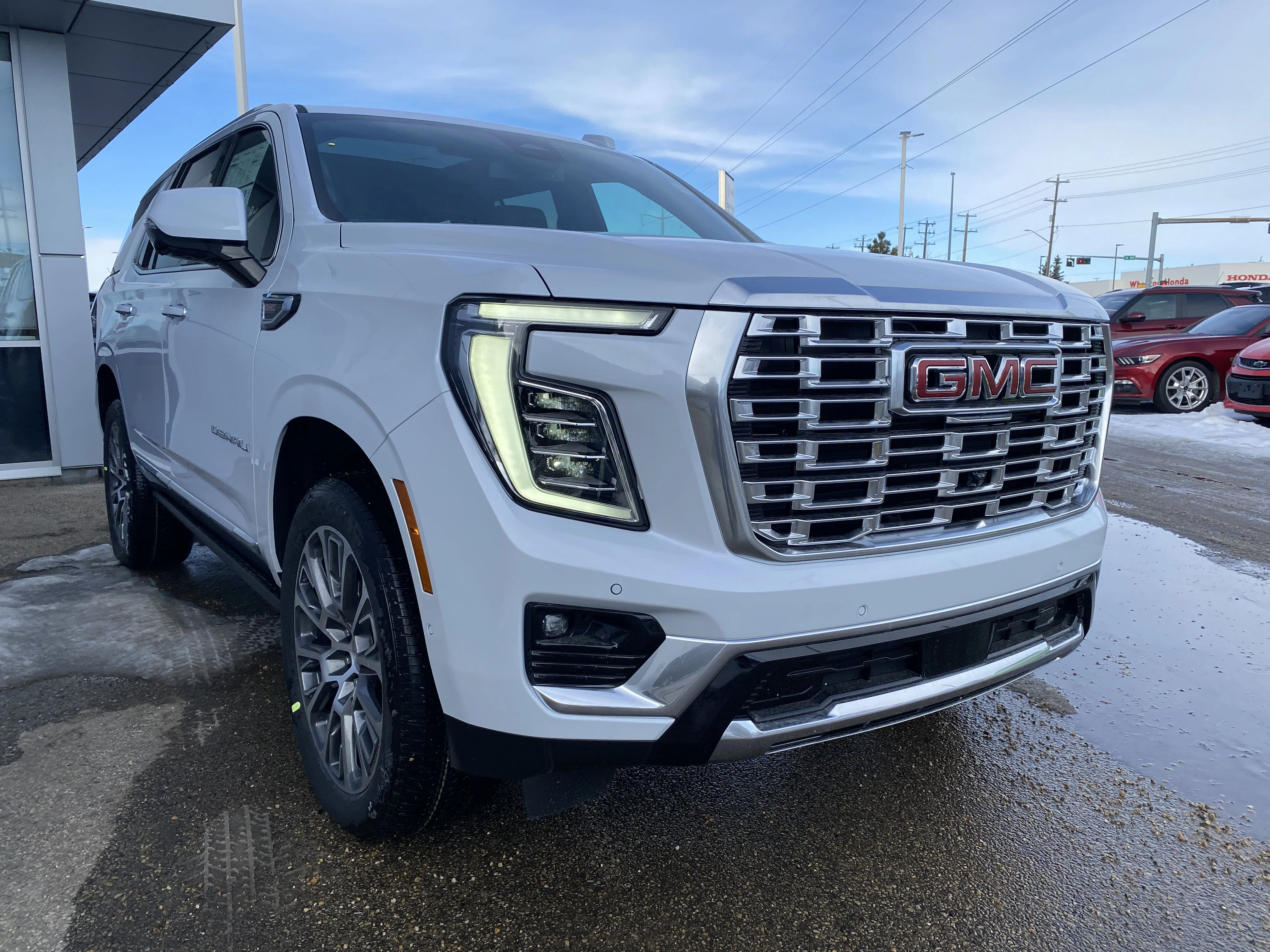 New 2026 GLACIER WHITE TRICOAT GMC Denali image 8