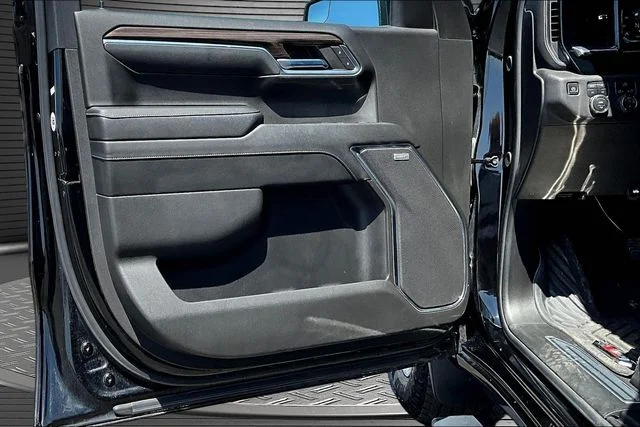 Used 2024 Black Chevrolet RST image 21