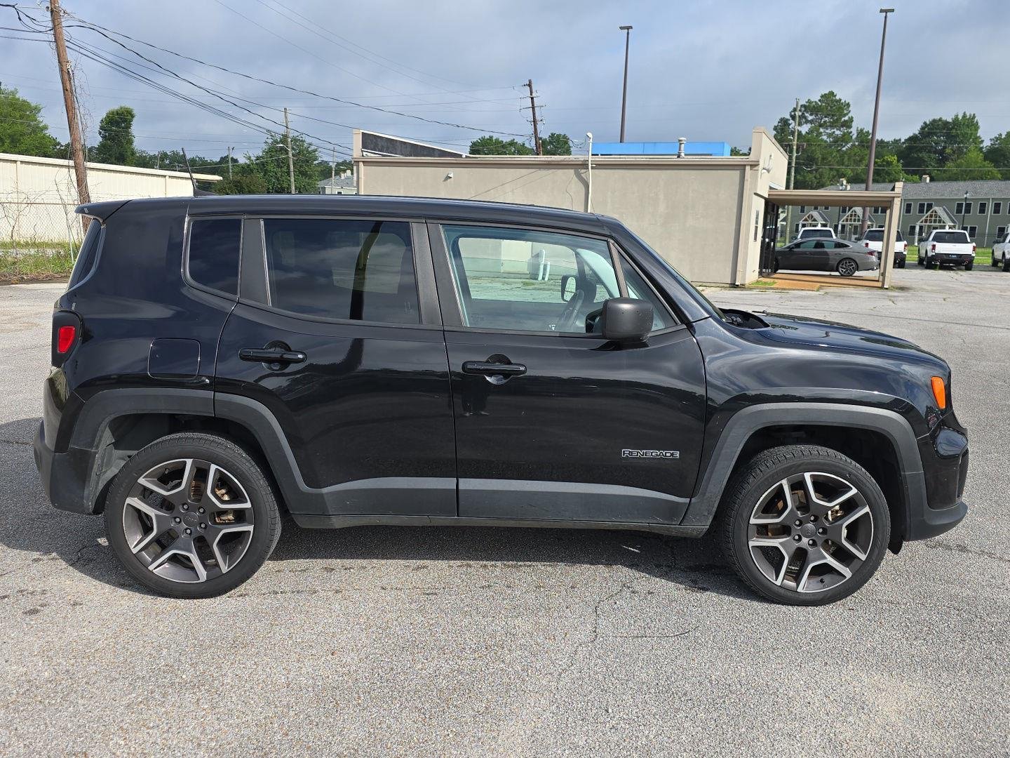 Used 2021 Black Clearcoat Jeep Jeepster image 2