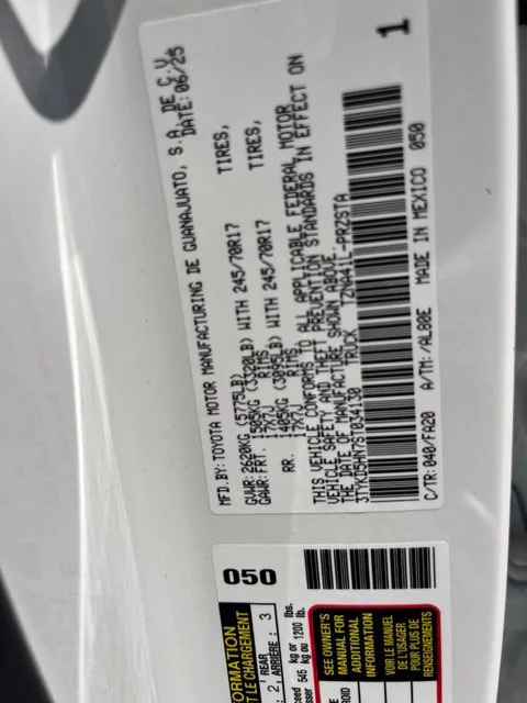 Used 2025 White Toyota SR image 13