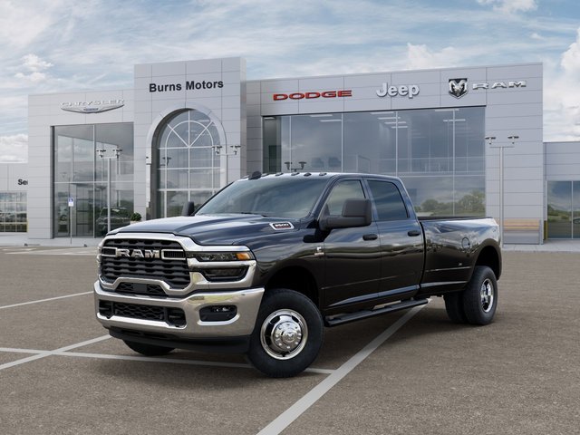 2026 RAM 3500 Tradesman Dually