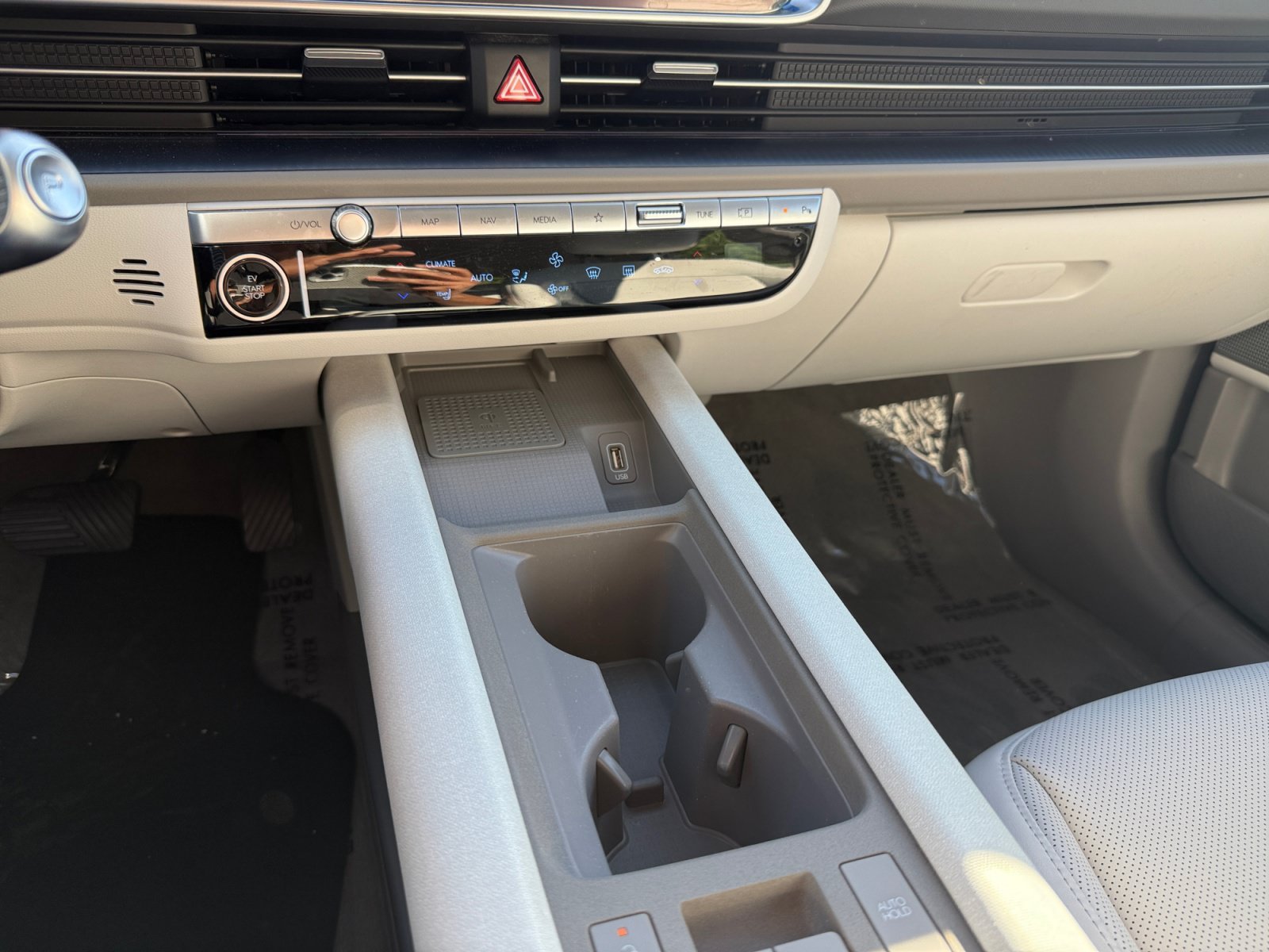 Certified Used 2025 Serenity White Hyundai SEL image 13