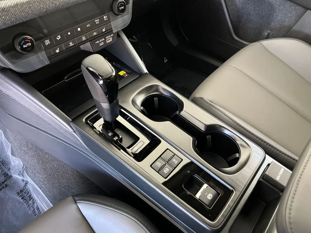 New 2026 ICE SILVER METALLIC Subaru Premium image 26