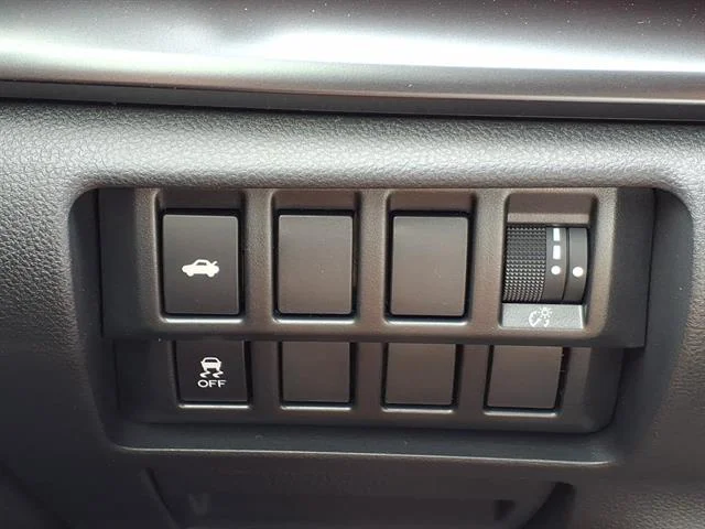 New 2026 ICE SILVER METALLIC Subaru Premium image 21