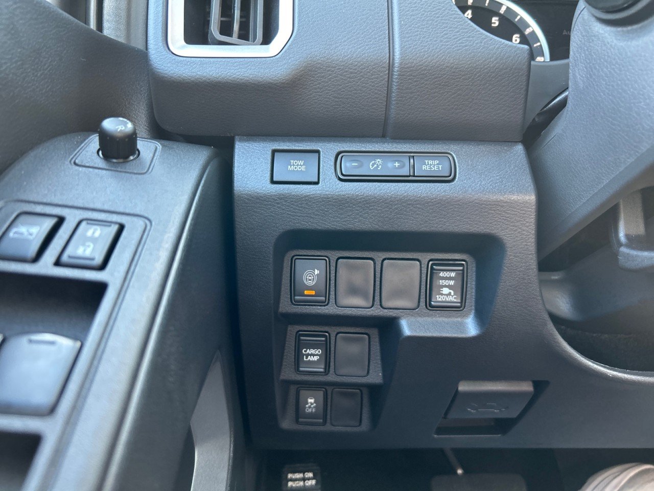 Used 2025 Gray Nissan SV image 14