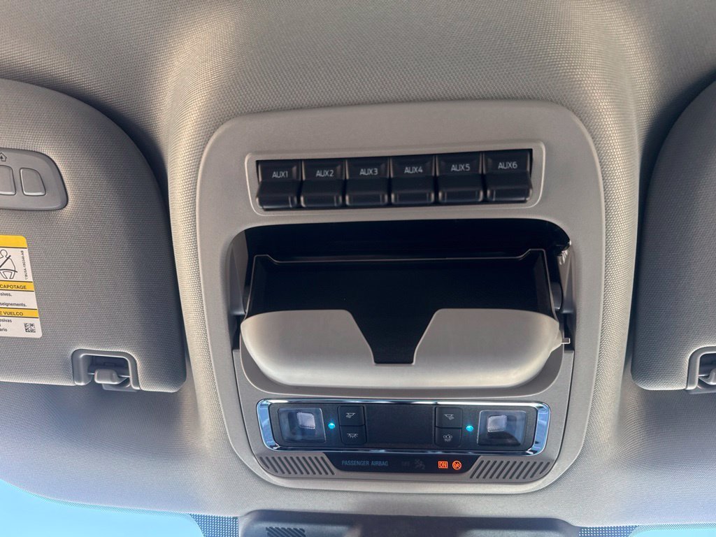 New 2026 Oxford White Ford Lariat image 30
