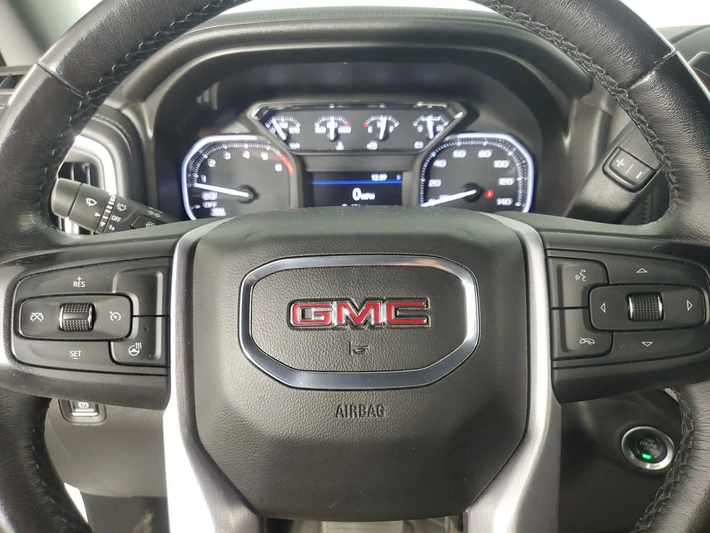 Used 2021 White GMC Elevation image 23