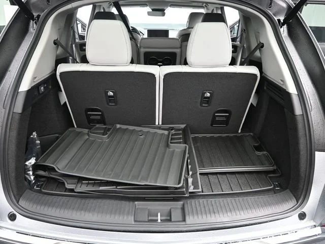 New 2026 Solar Silver Metallic Acura Technology Package image 18