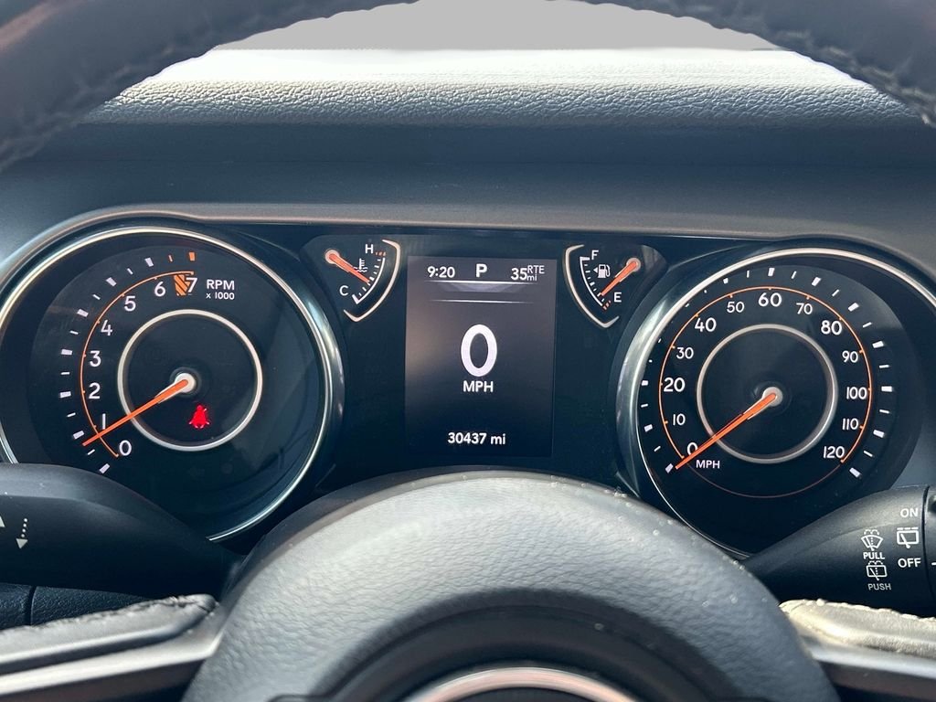 Used 2022 Black Jeep Unlimited Sport S image 21