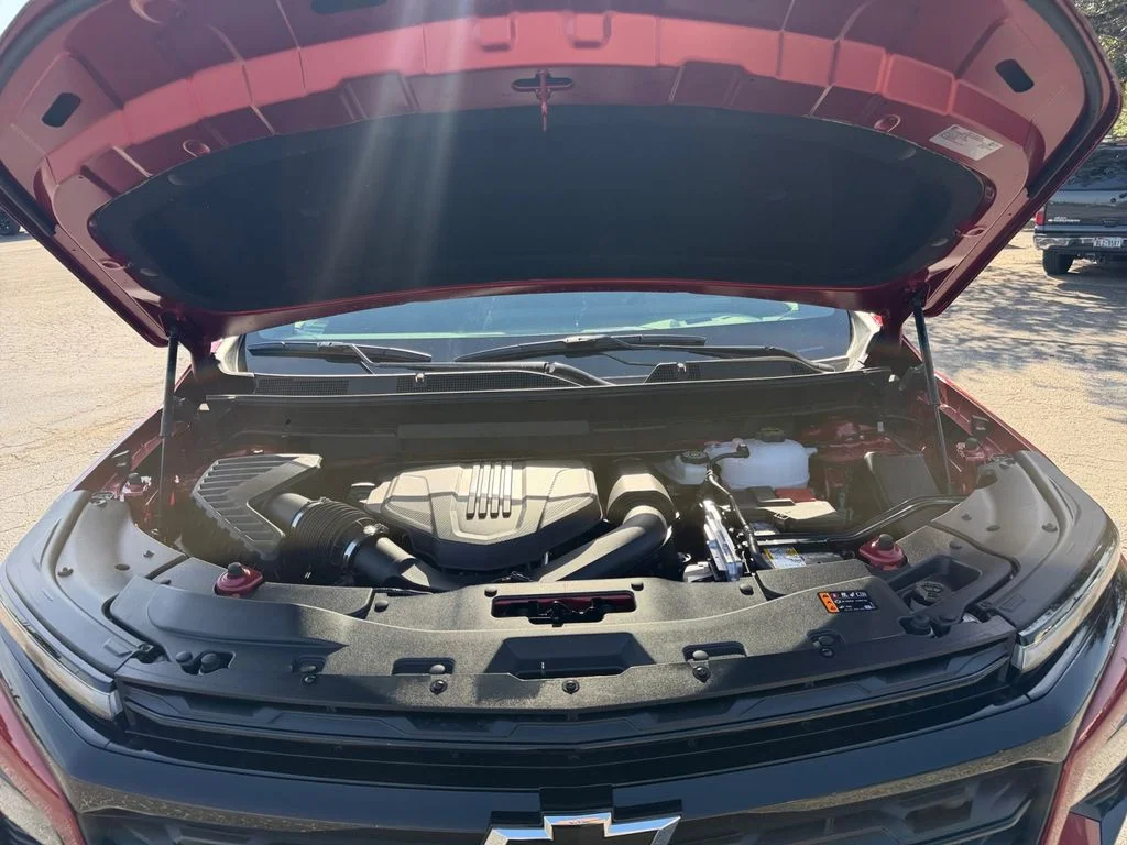 New 2027 Radiant Red Tintcoat Chevrolet LT image 20
