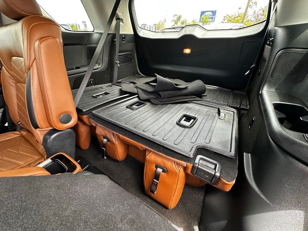 Used 2023 Beige Nissan Platinum image 20