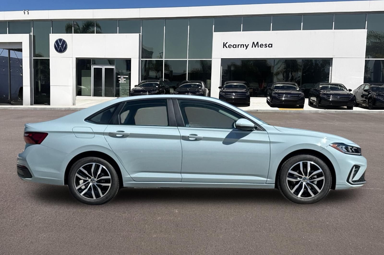 New 2026  Volkswagen 1.5T SE image 3