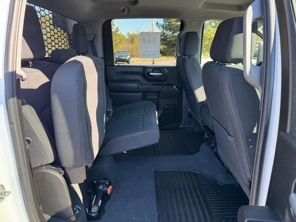 2021 Chevrolet Silverado 3500HD LT - Photo 18