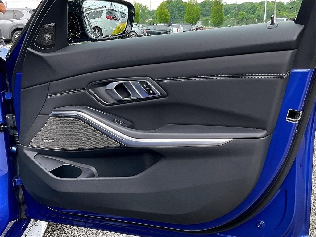 Used 2021 Blue BMW Base image 12