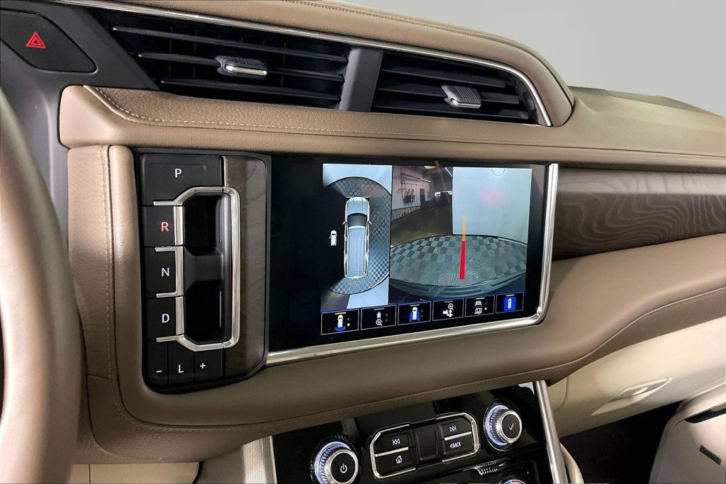 2023 GMC Yukon Denali - Photo 13