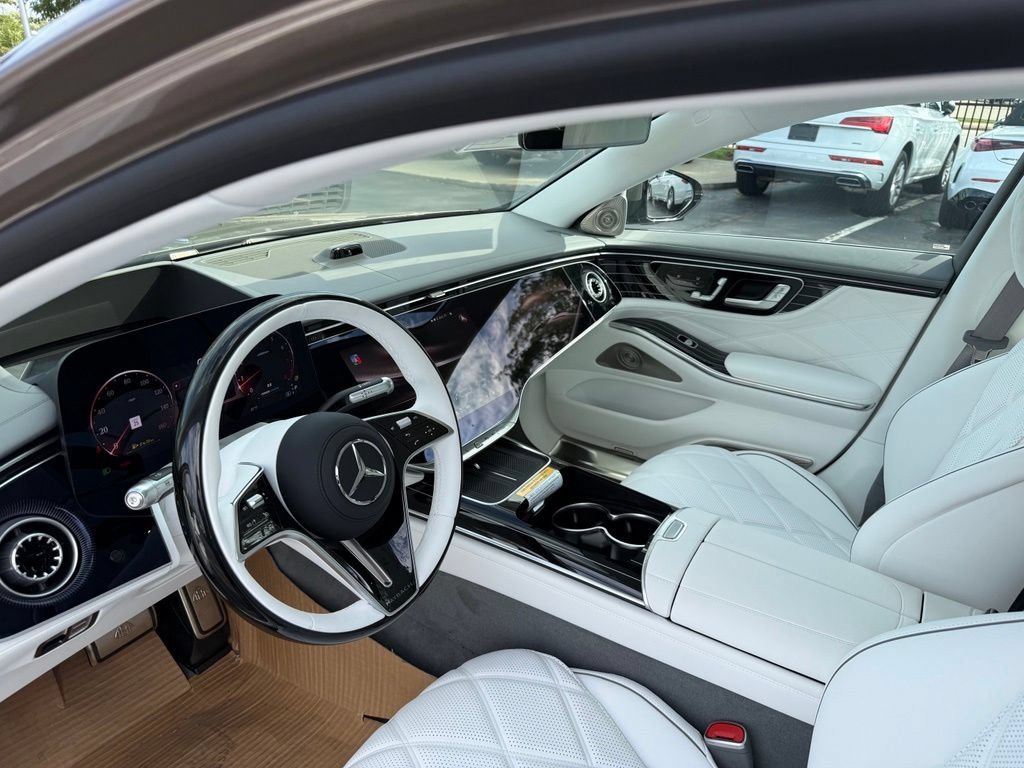 New 2027 Sonoran Brown Metallic Mercedes-Benz S 580 image 57