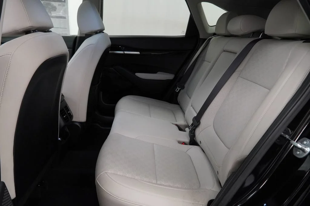 Used 2023 Black Kia EX image 12