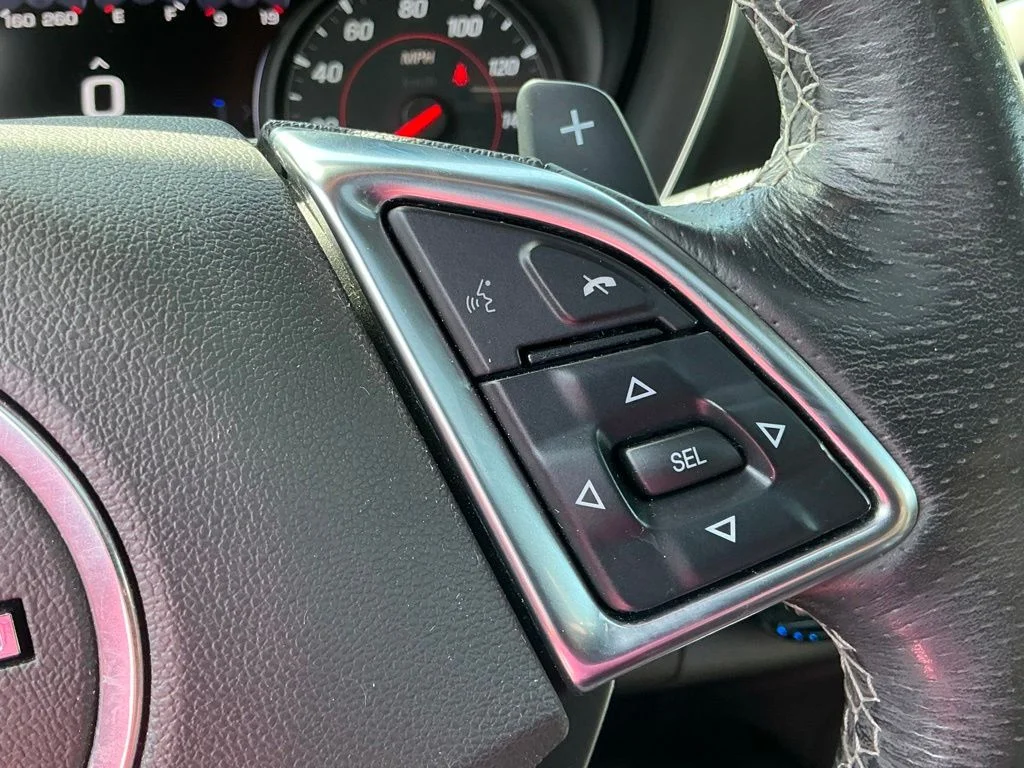 Used 2019 Orange Chevrolet 3LT image 35