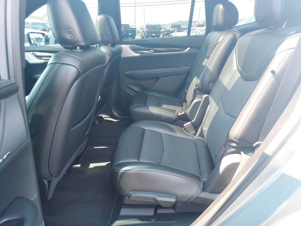 Used 2024 Silver Cadillac Premium Luxury image 19