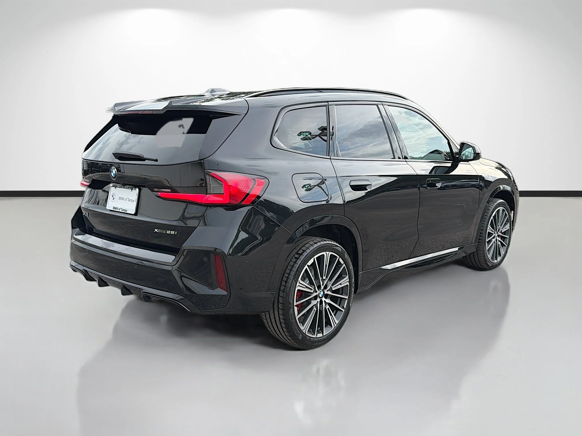 New 2026 Black Sapphire Metallic BMW xDrive28i image 3