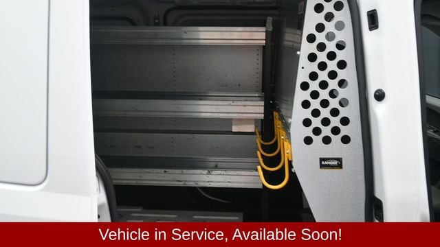 Used 2022 White Ram Base image 15