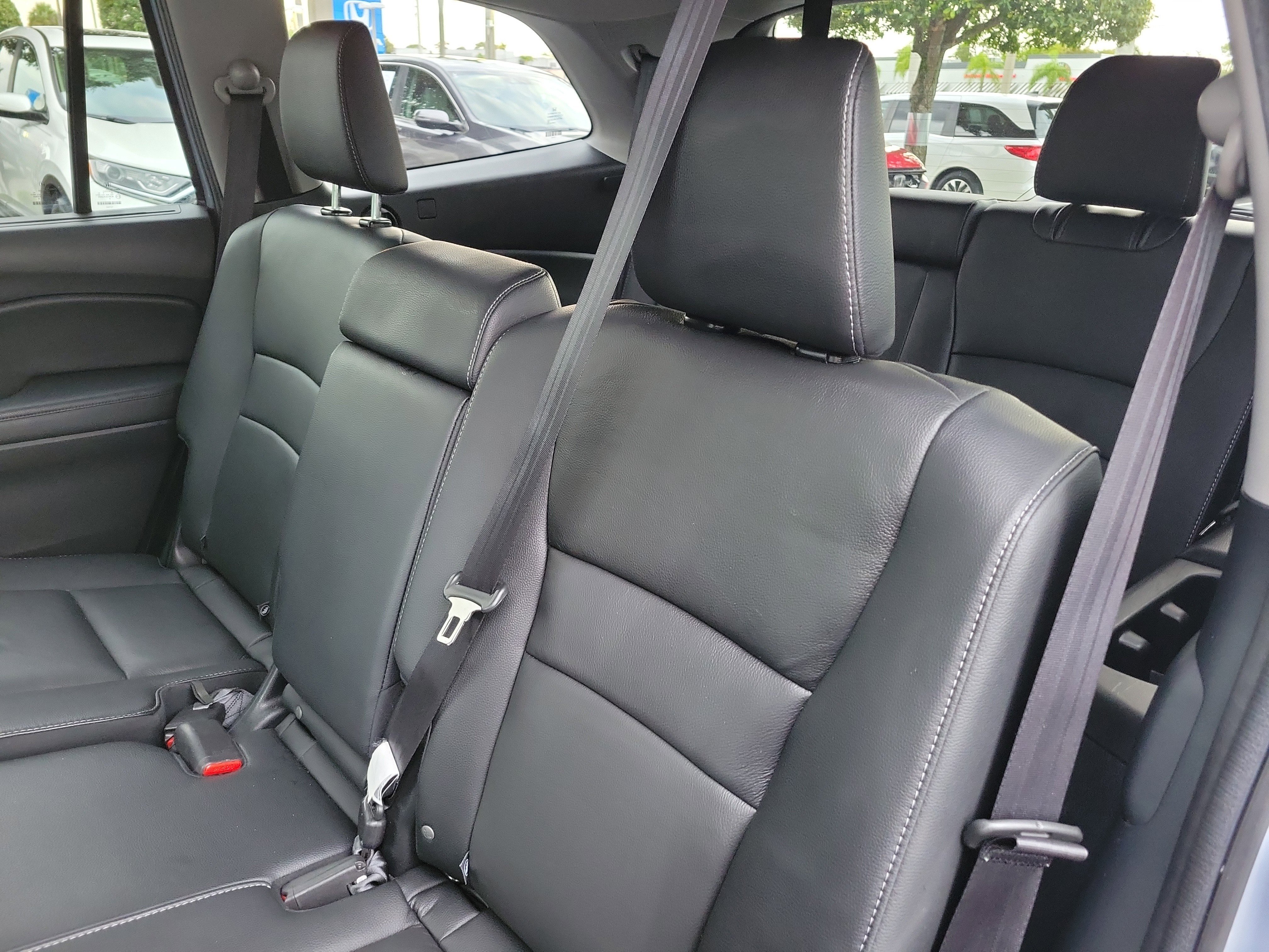2022 Honda Pilot SE - Photo 44