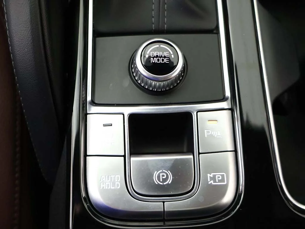 Used 2024 Black Kia SX image 58