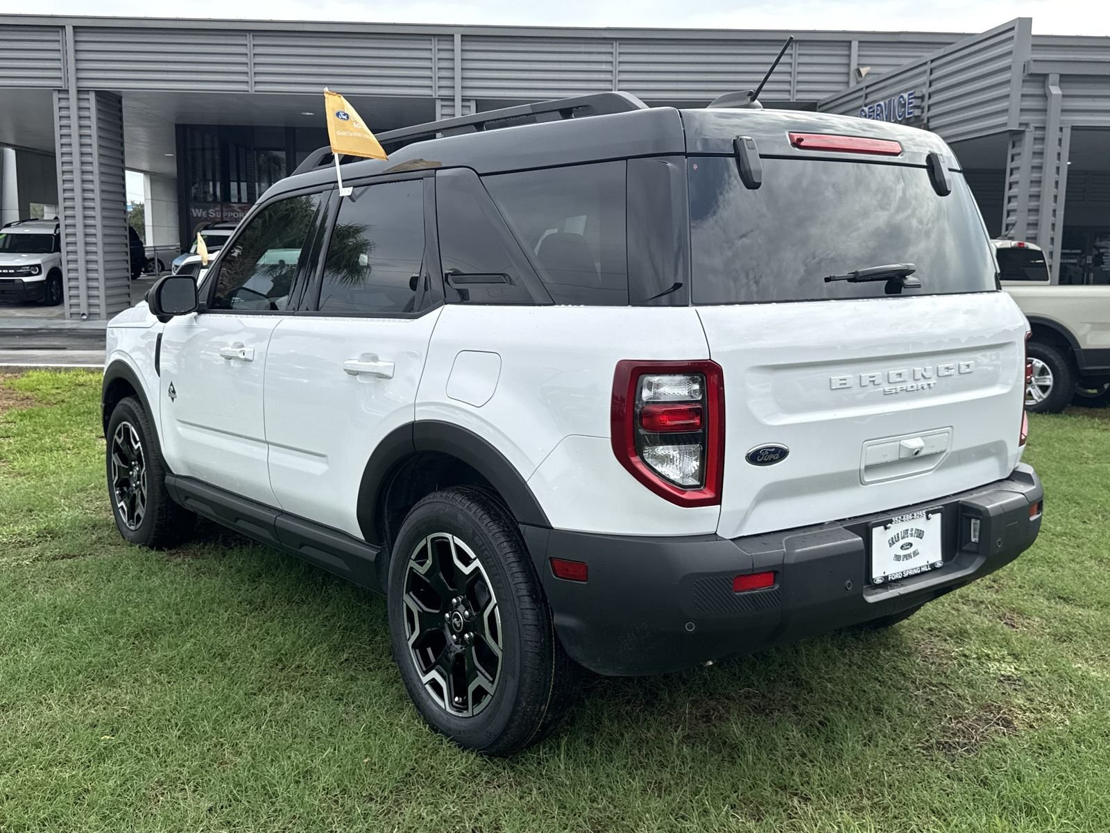 Used 2025 White Ford Outer Banks image 7