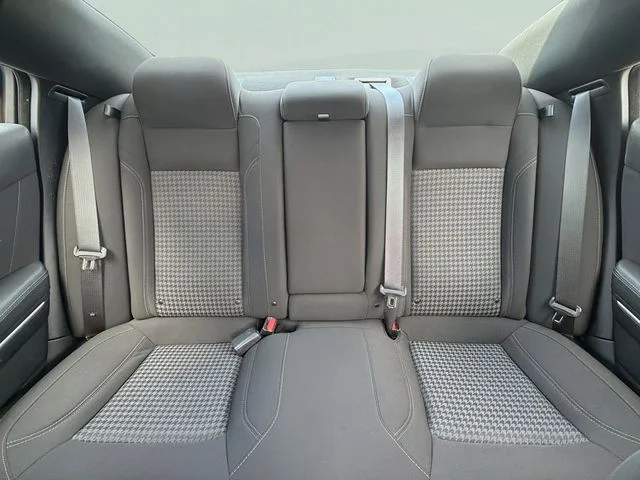 Used 2023 Gray Dodge SXT image 17