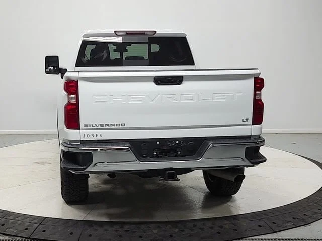Used 2024 White Chevrolet LT image 7
