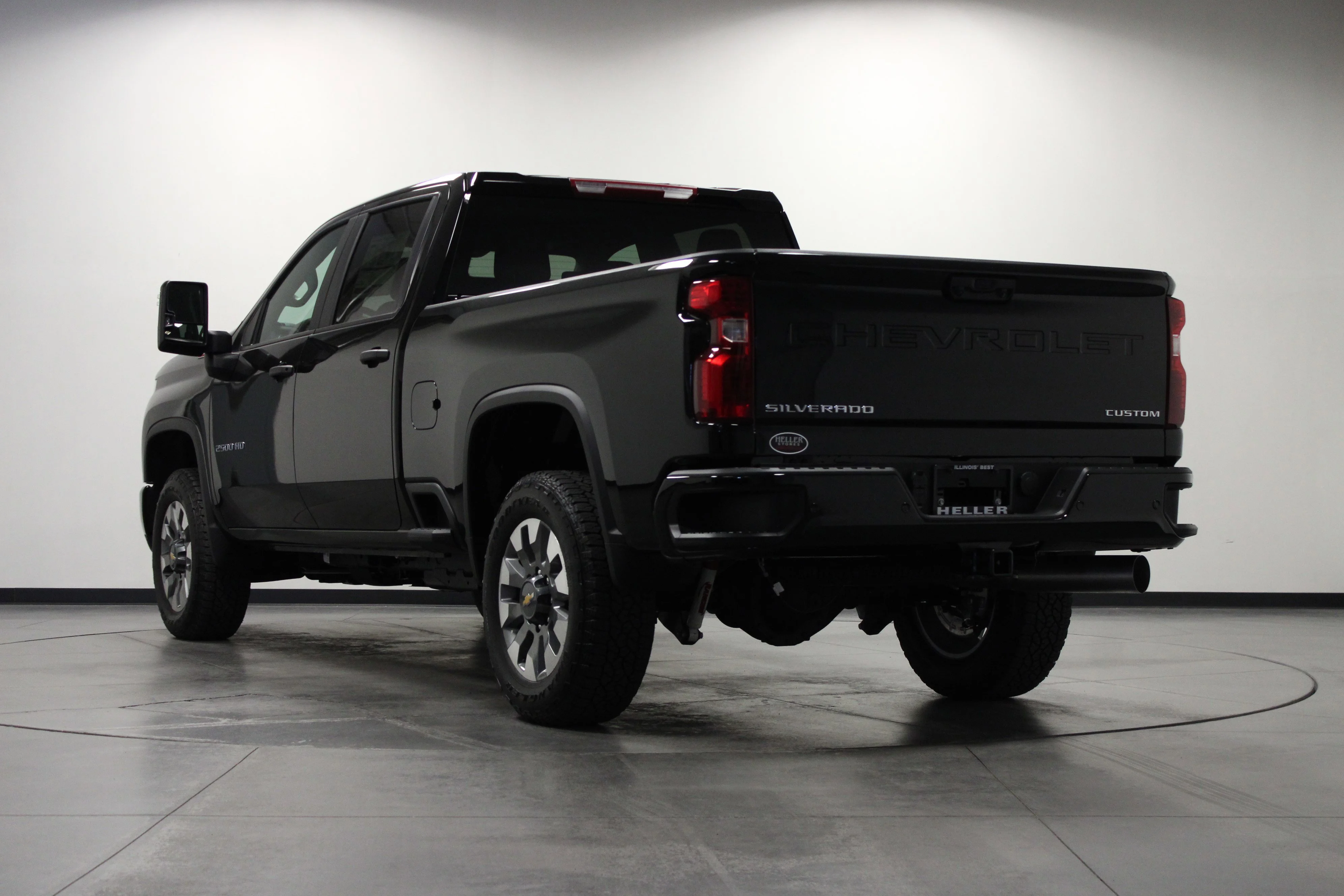 2026 Chevrolet Silverado 2500 HD Custom - Photo 6