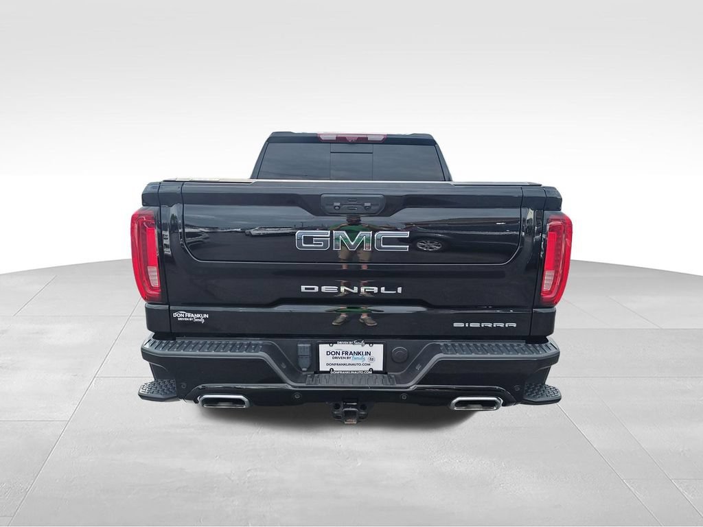 Used 2023 Onyx Black GMC Denali Ultimate image 4