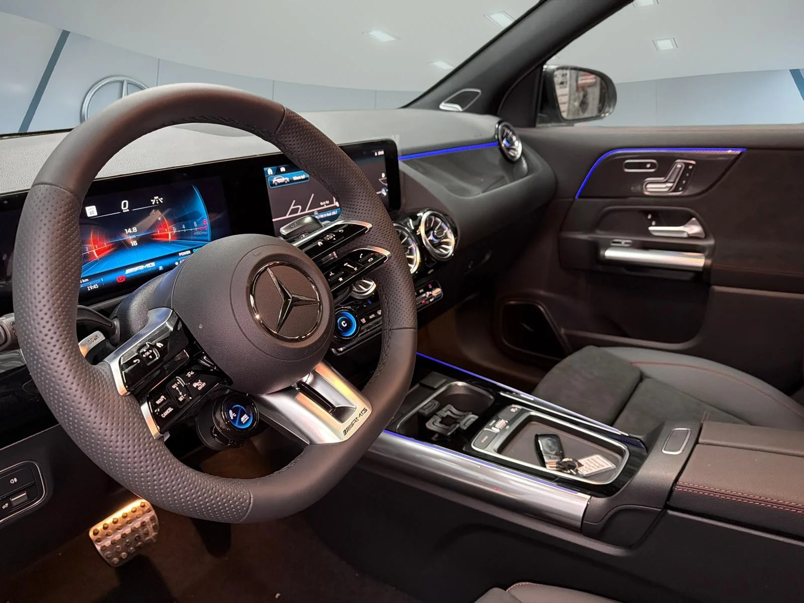 New 2026 Grey Mercedes-Benz AMG GLA 35 4MATIC SUV image 10