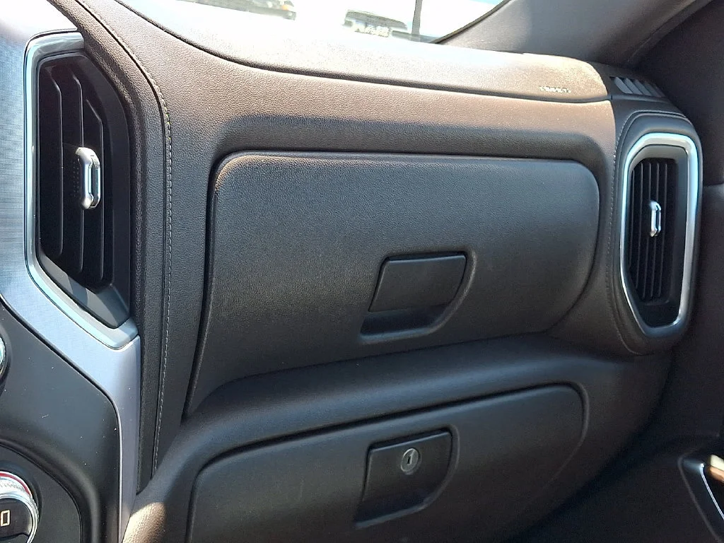 Used 2020 Carbon Black Metallic GMC SLT image 27