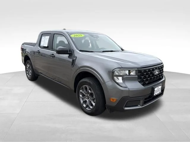 Used 2025 Gray Ford XLT image 8