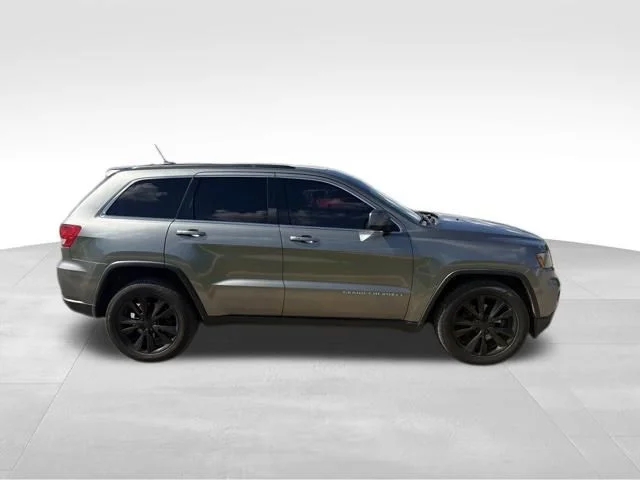 Used 2012 Gray Jeep Altitude image 2