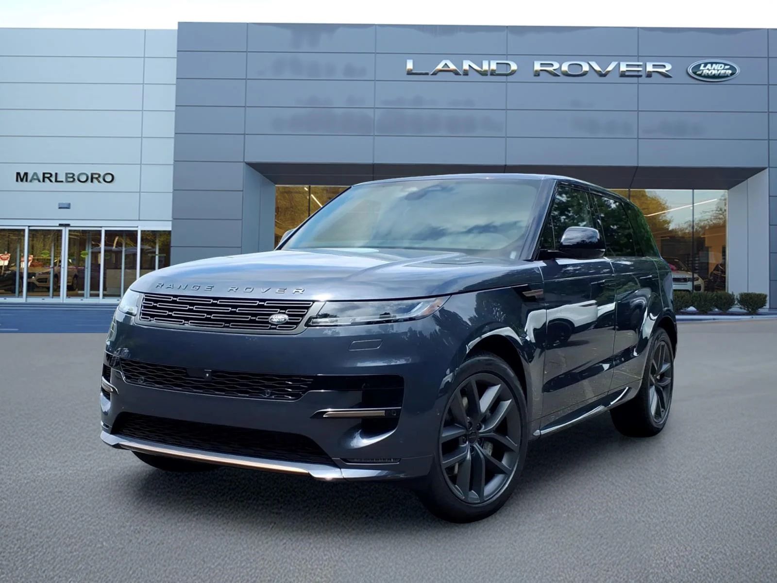 New 2026 Varesine Blue Land Rover Dynamic SE image 1