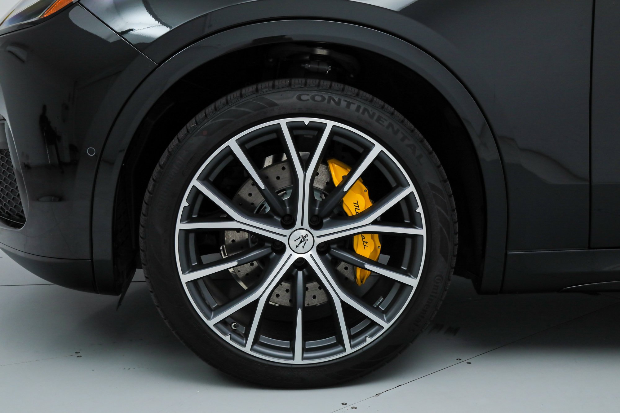 New 2026 Black Maserati Modena image 21