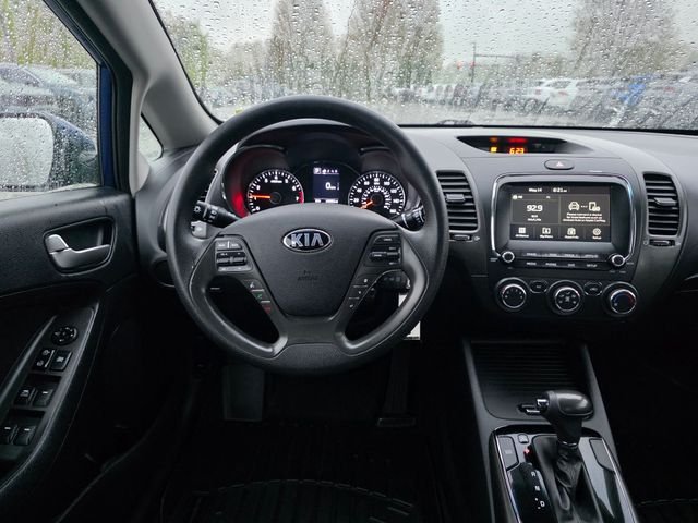 Used 2018 Blue Kia LX image 19
