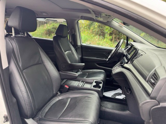 Used 2022 Platinum White Pearl Honda EX-L image 20