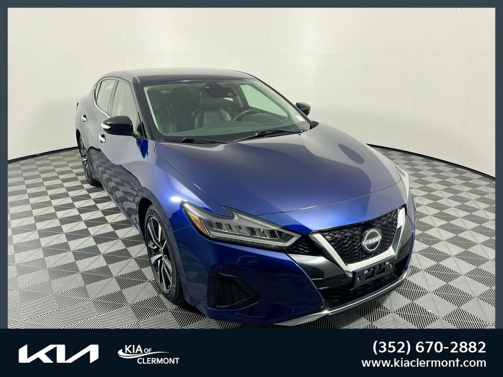 2023 Nissan Maxima SV